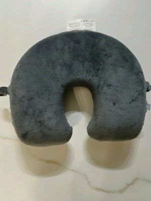 Μαξιλάρι αυχένα αναδιπλούμενο σαν καινούργιο