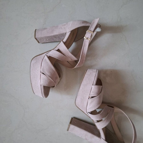 Stefania dusty pink sandals like new, size 37