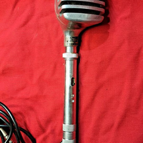 Pearl vintage microphone refurbished with large diaphragm Philips capsule