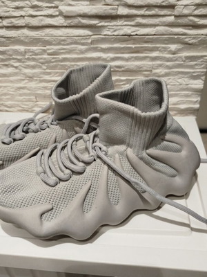 Grey athletic shoes size 38 like new