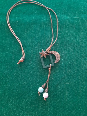 Necklace like new
