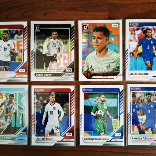 Lot 60 Donruss Soccer 2024/2025 cards new
