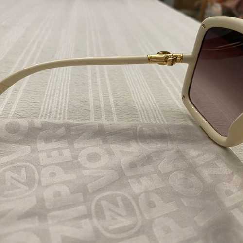Vonzipper Alotta oversized vintage sunglasses new, white with golden details