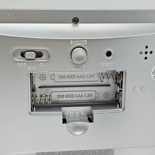 Ψηφιακό επιτραπέζιο ρολόι DS-8082 με Voice Control και οπίσθιο φωτισμό σαν καινούργιο