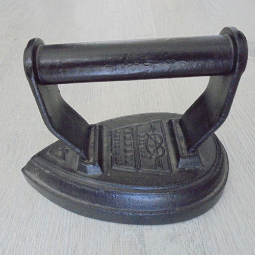 Antique Small Cast Iron Iron Used with Decorative Relief