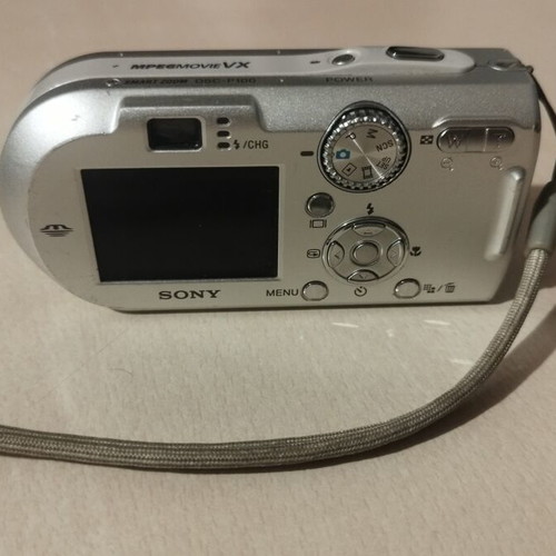 Sony DSC-P100 camera used with memory stick PRO 256mb