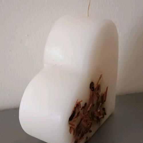Scented candle with dried flowers 12 cm new