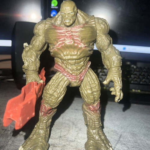 Incredible Hulk 2007 Hasbro and Abomination figures with accessory
