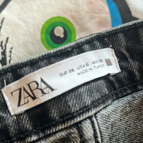 Zara black jeans size M like new with free blouse