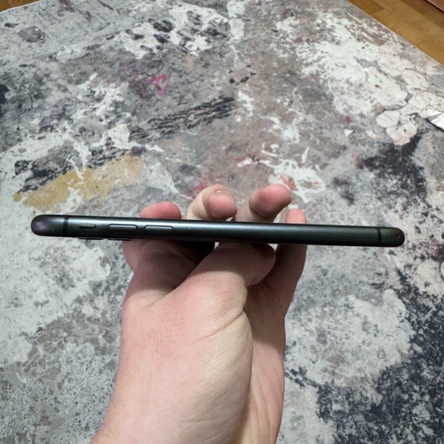 iPhone 11 64GB Black used, Dual SIM