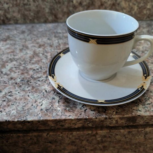 Cup set like new