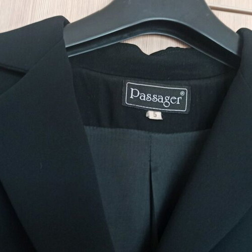 Passanger coat black, women's, like new