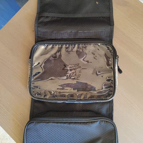 Grunwald Hanging Travel Toiletry Bag like new, black
