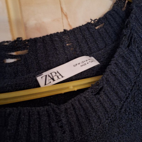 Zara knitted sweater like new with hole design