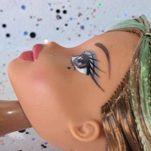 Bratz Tokyo A-go-go Yasmin doll used with flaws original version