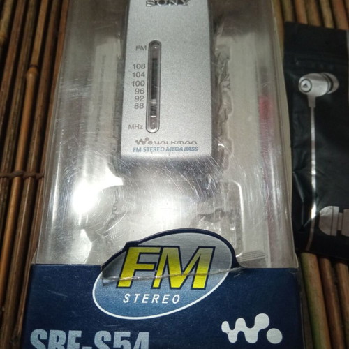 Sony Walkman Mini Radio like new