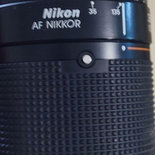 Nikon AF Nikkor 35-135mm f/3.5-4.5 Zoom Lens like new