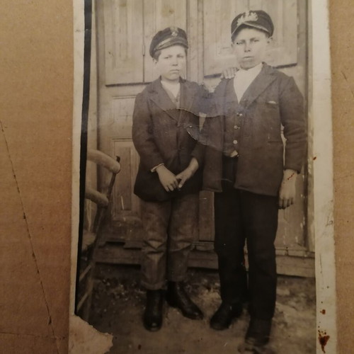 Sofades 1922 photograph used with damages
