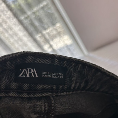 Zara gray denim skirt size S like new