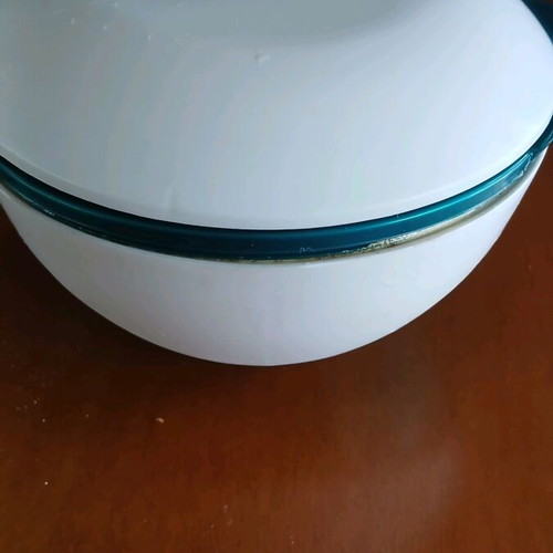 Food container new, German for hot or cold