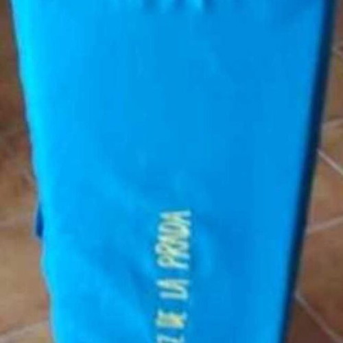 Agatha Ruiz De La Prada baby crib used, blue with yellow star pockets