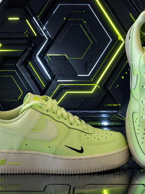 Nike Air Force 1 sneakers καινούργια, σπάνια έκδοση, νούμερο 41, πολύχρωμα