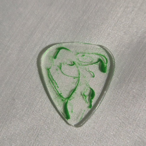 Green guitar pick made of resin new