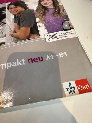 DaF kompakt neu A1-B1 coursebook and workbook used