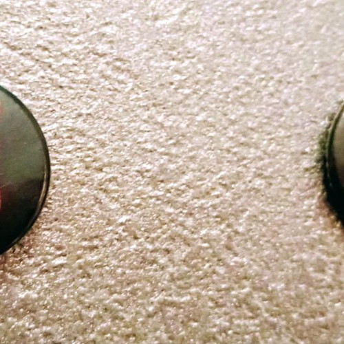 90's pins like new, set of 21 pieces
