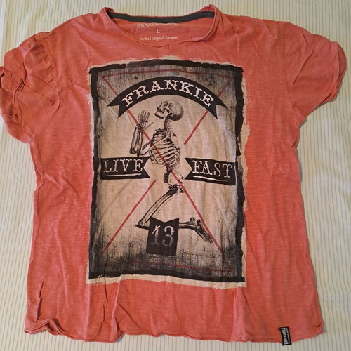 Cotton t-shirt used size L