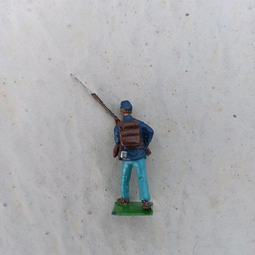 Plastic soldiers South Americans like new, unused