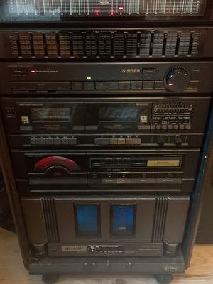 Sharp 7700 sound system used with speakers