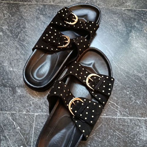 Zara women's sandals like new, size 40, black leather