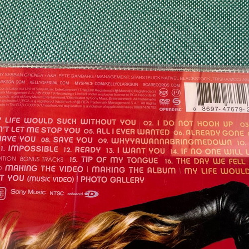 Kelly Clarkson pack 3 CDs and 1 DVD like new, pop