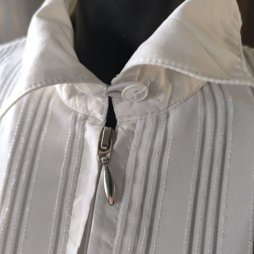 Shirt with zipper new, white elastic fabric with embossed stripes