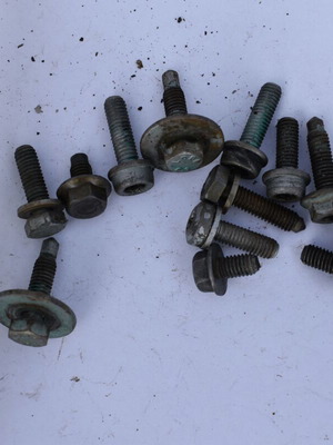 Βίδες VAG VW Audi Skoda Seat μεταχειρισμένες, πακέτο 14 τεμαχίων