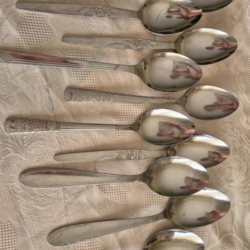 Stainless steel spoons used, pack of 10 with different designs