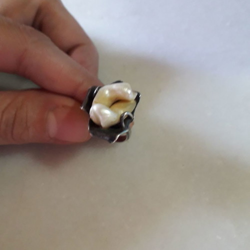 Vintage Silver Ring with Shell Like New