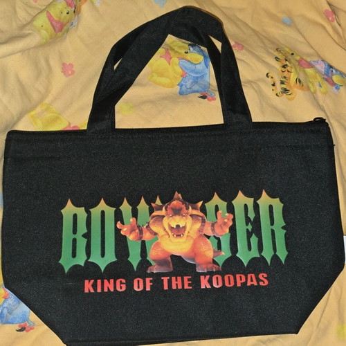 Lunch bag Bowser Super Mario Bros like new