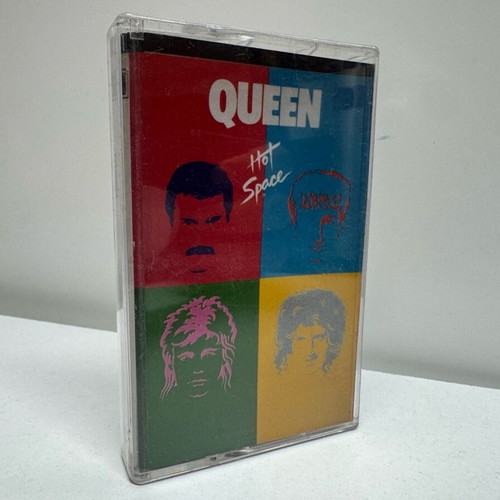 Queen Hot Space cassette like new, pop album