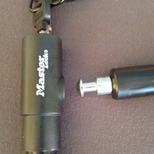 Masterlock lock like new, 1.3 meter length