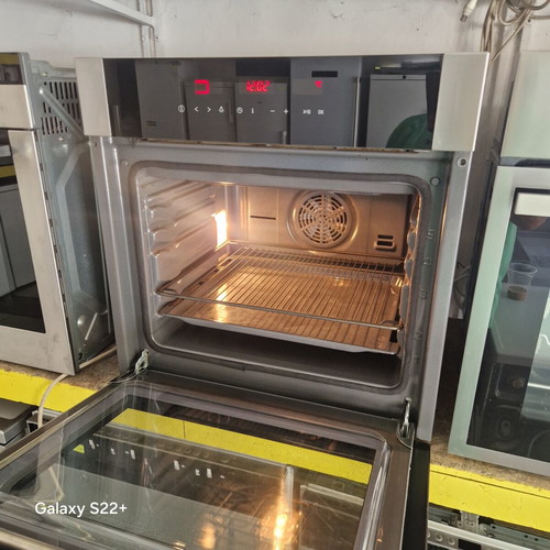 Siemens built-in pyrolyse oven