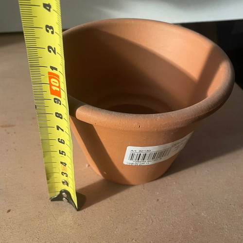 Deroma terracotta flower pots with hole made in Italy, set of 10