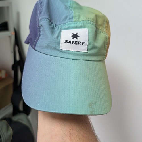 Saysky cap good condition, colorful