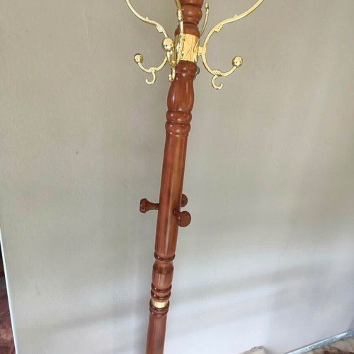 Wooden Clothes Stand like new