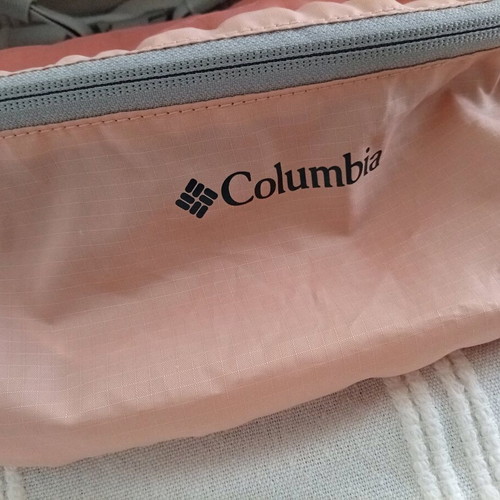 Columbia waist bag pink like new