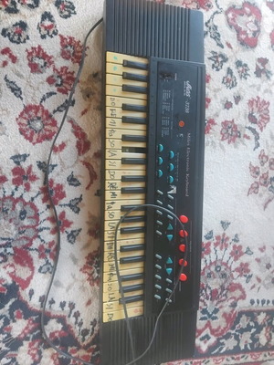 Παιδικό ηλεκτρονικό keyboard μεταχειρισμένο, λείπει ένα πλήκτρο