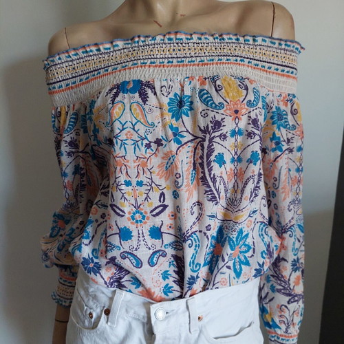 Stella Forest Paris Off The Shoulder Top like new, boho multicolor