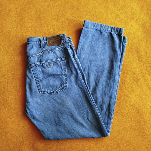 Armani Jeans men's size 32 like new