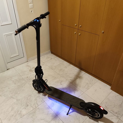 Electric scooter with chain gift